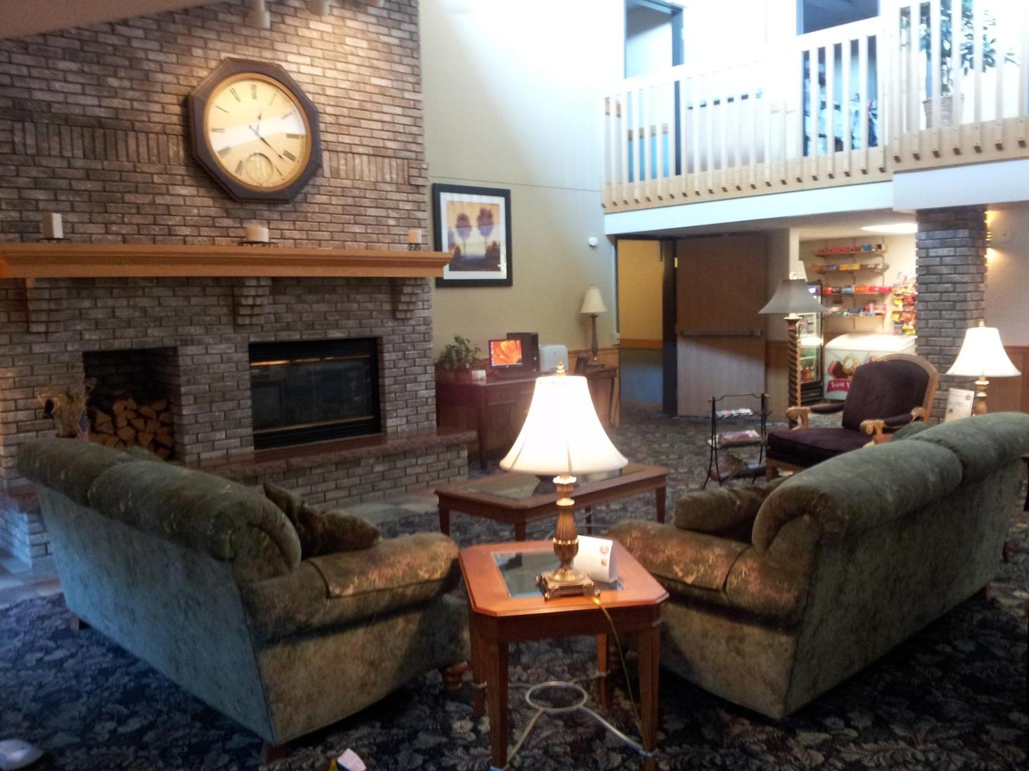 Cobblestone Hotel & Suites - Wisconsin Rapids Ngoại thất bức ảnh