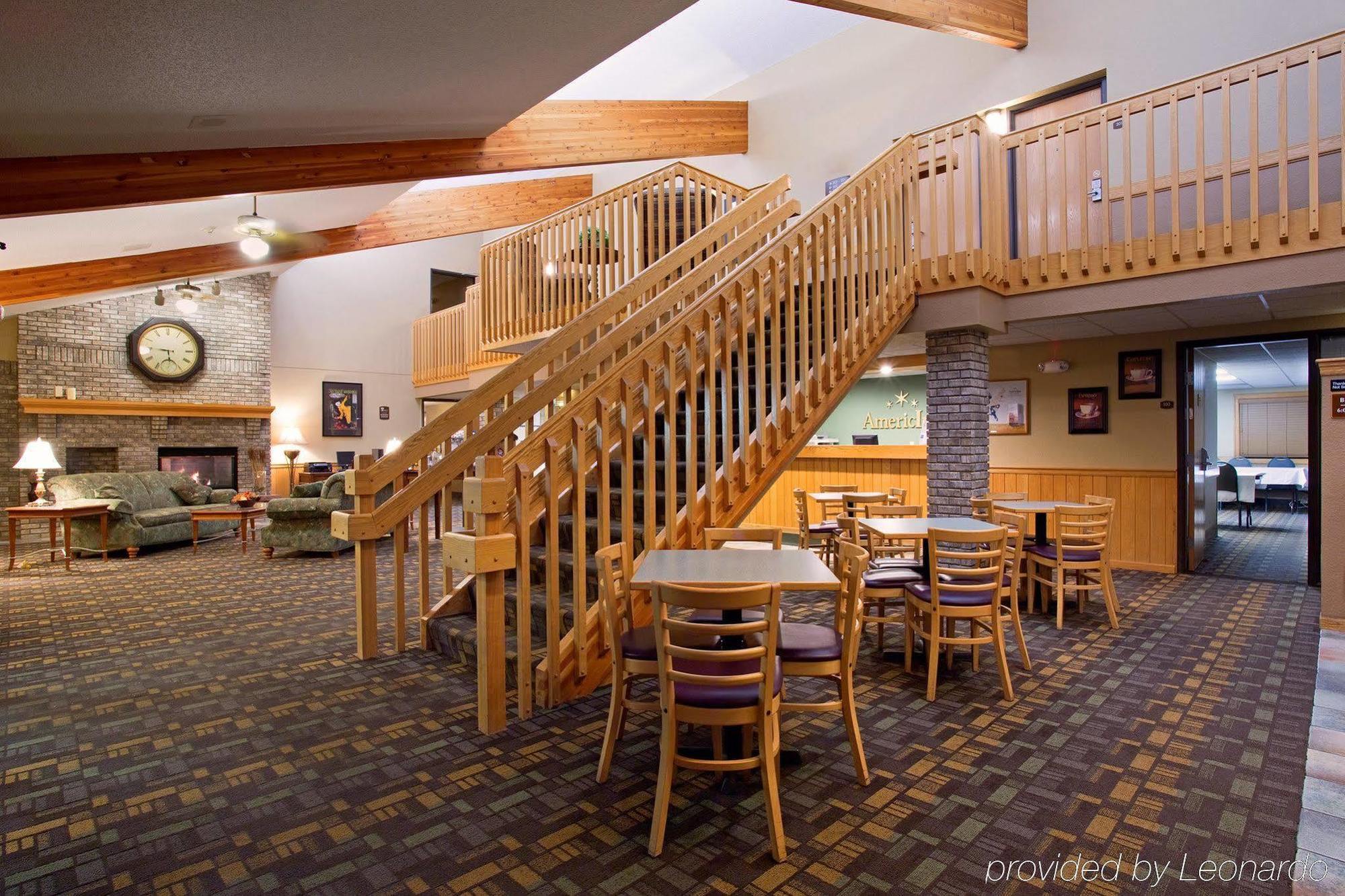 Cobblestone Hotel & Suites - Wisconsin Rapids Ngoại thất bức ảnh