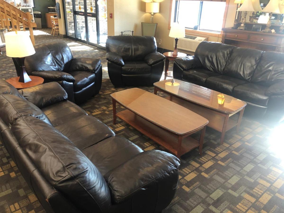 Cobblestone Hotel & Suites - Wisconsin Rapids Ngoại thất bức ảnh